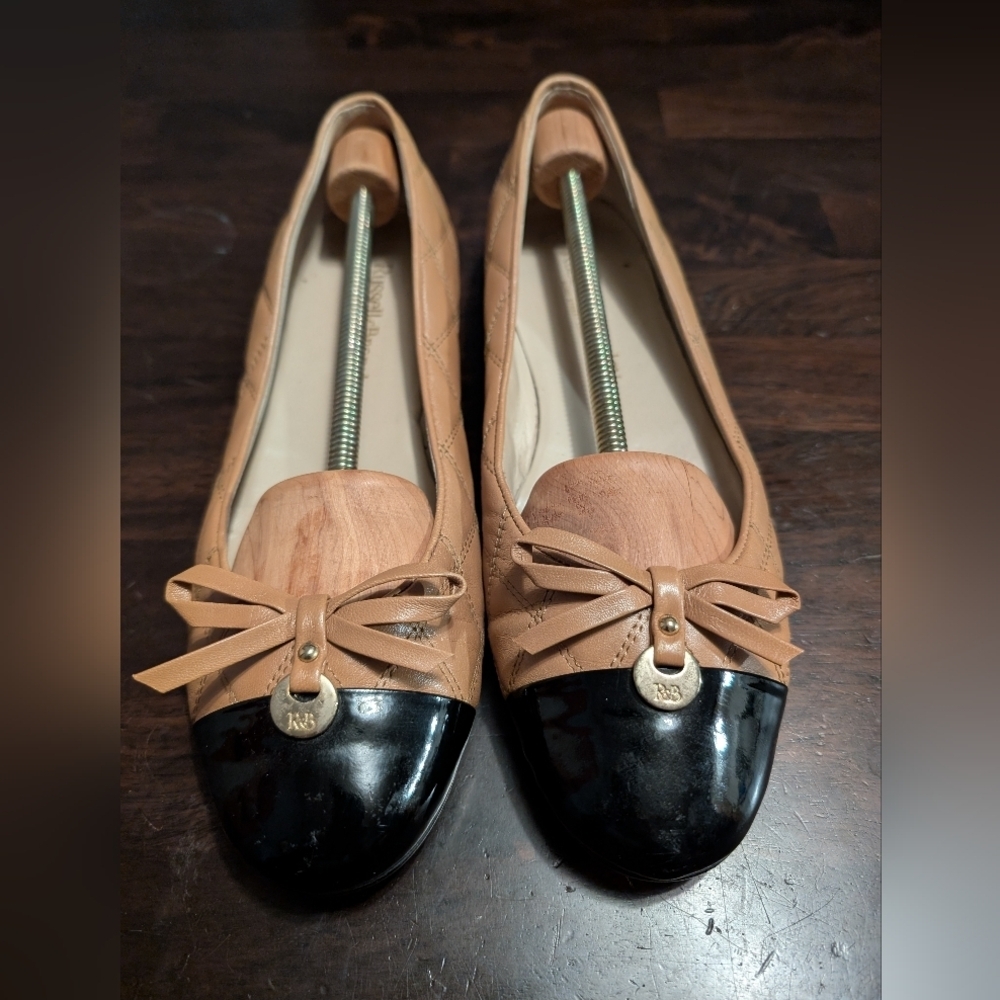 Russell & Bromley Charming Ballet Flat, Women's EU 39.5/US 9, Tan/Black